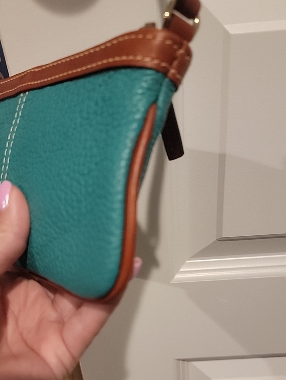 Dooney & Bourke Teal Pebbled Leather Wristlet with Brown Trim ~ New With Tags - Picture 8 of 16